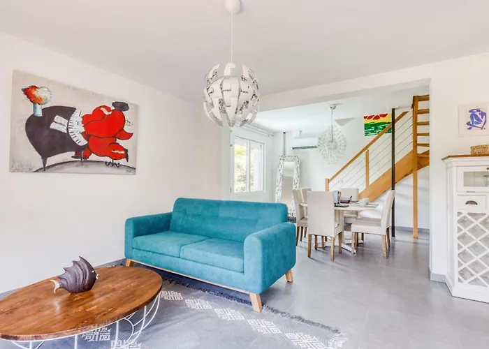 Ferienhaus Les Nanous By Interhome Saint-Raphaël